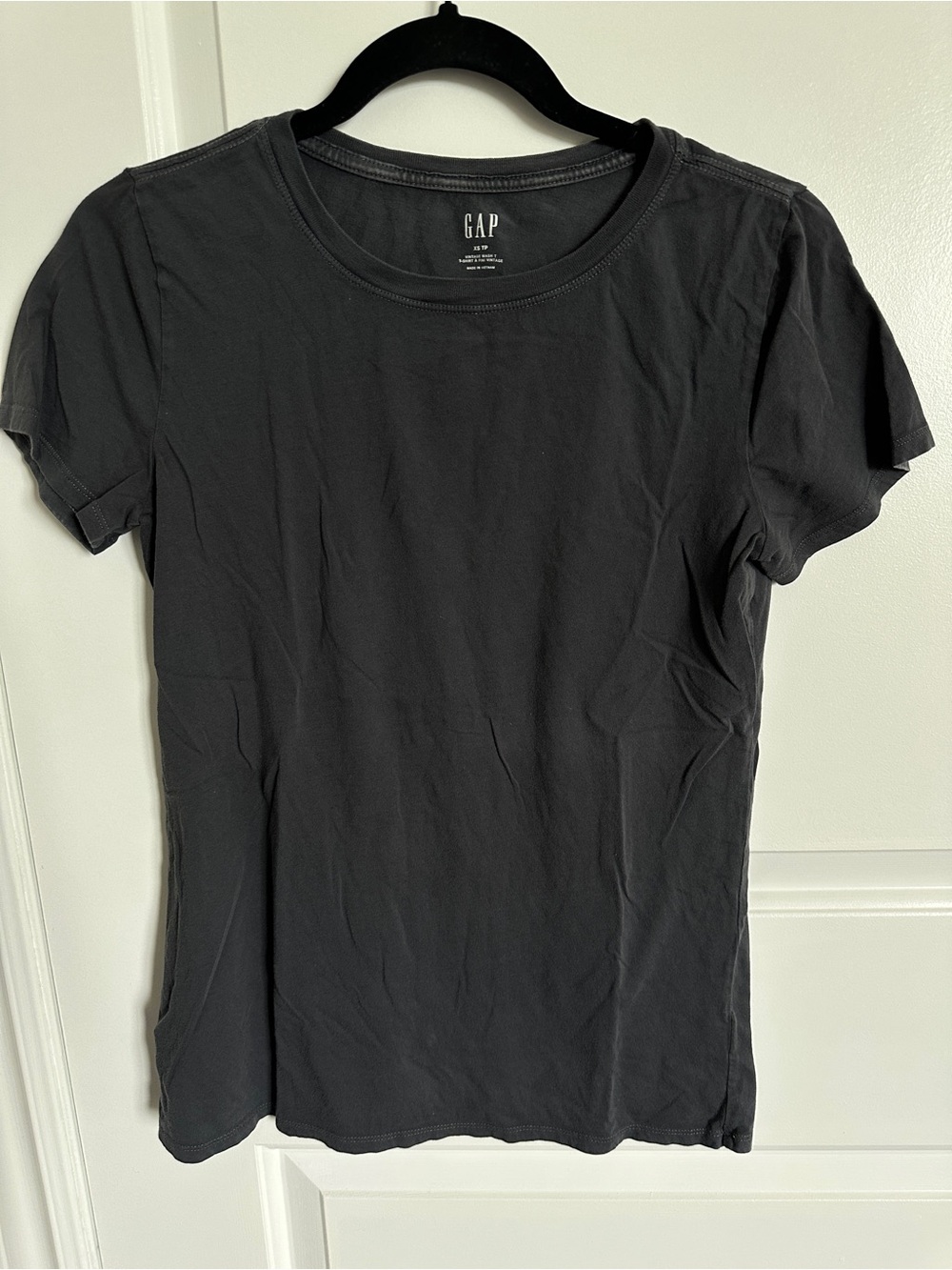 GAP Vintage Black Washed T-Shirt